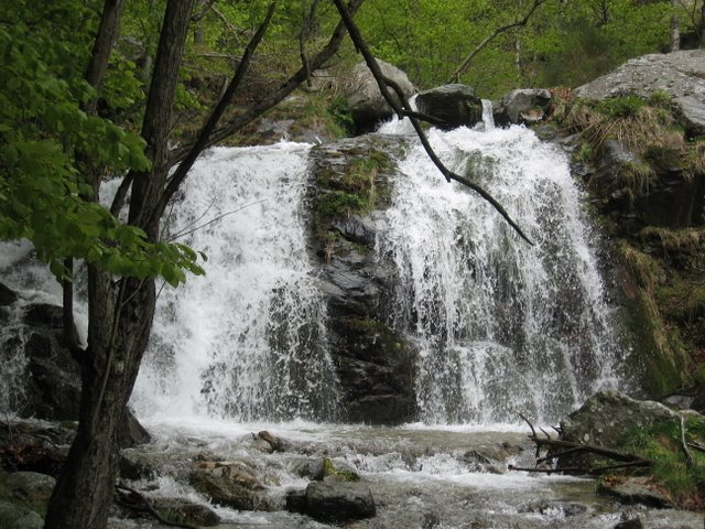 13retour par la cascade de Cal Cabous.jpg