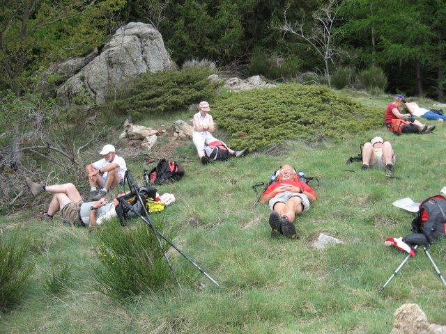 18 pause dans la descente.jpg